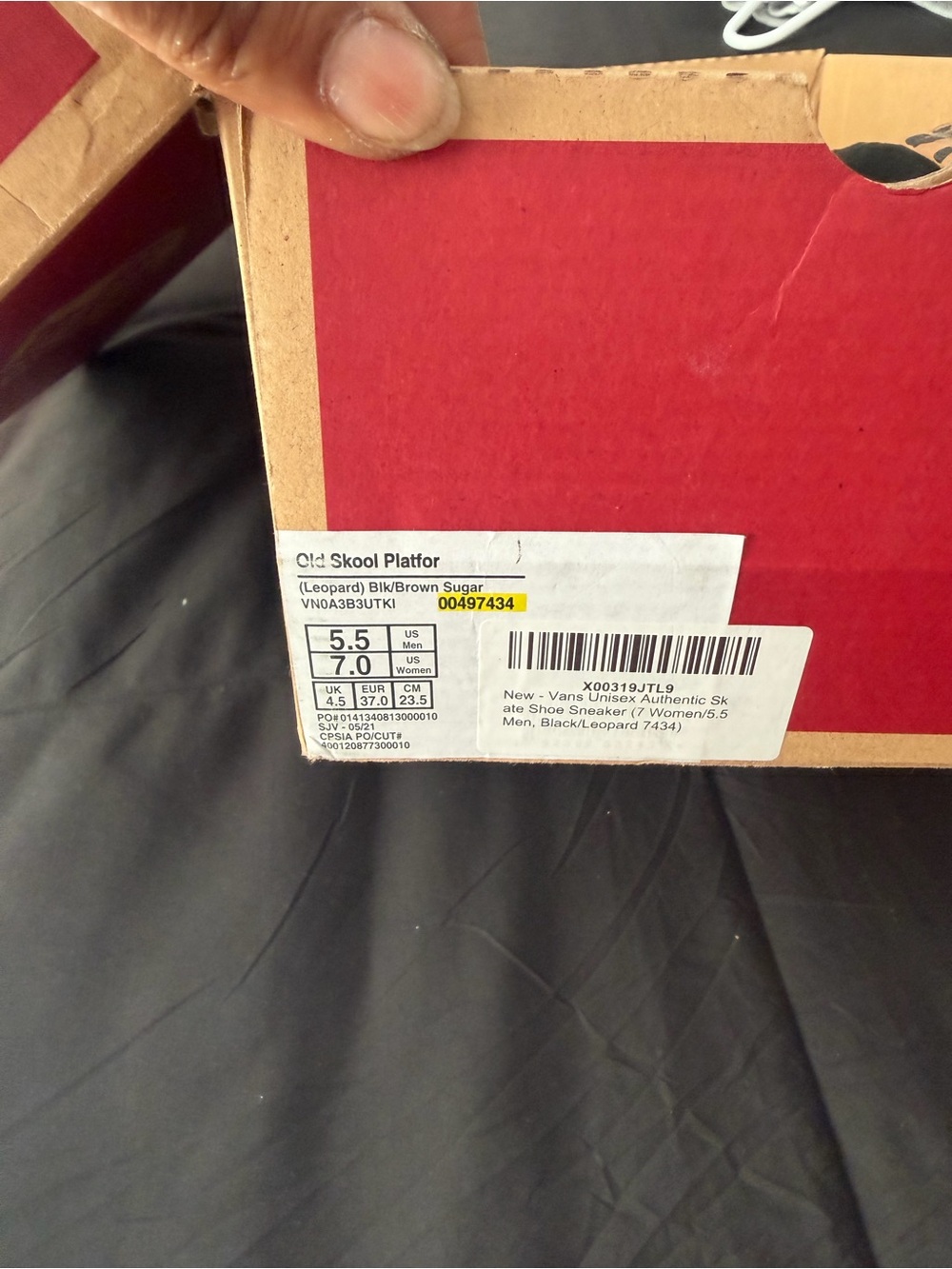 Vans Black Sneakers with Leopard Print Platform - Picture 2 of 6